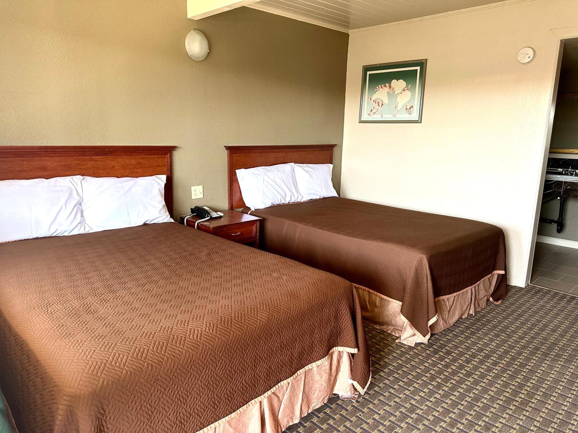 Regency Inn Fresno Zewnętrze zdjęcie